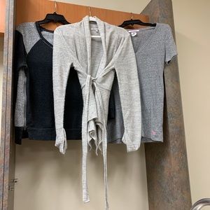 Women’s shirt bundle!